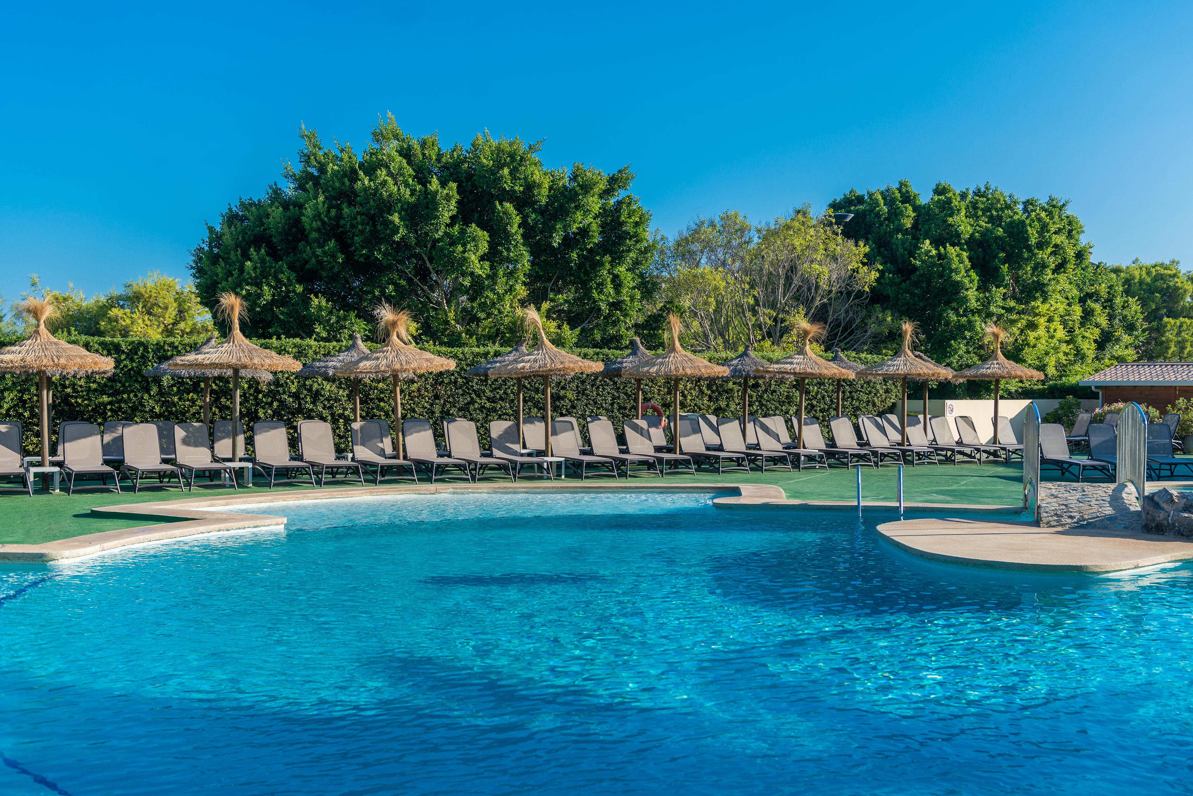 Alcudia Beach Apartments 알쿠디아 항구 외부 사진