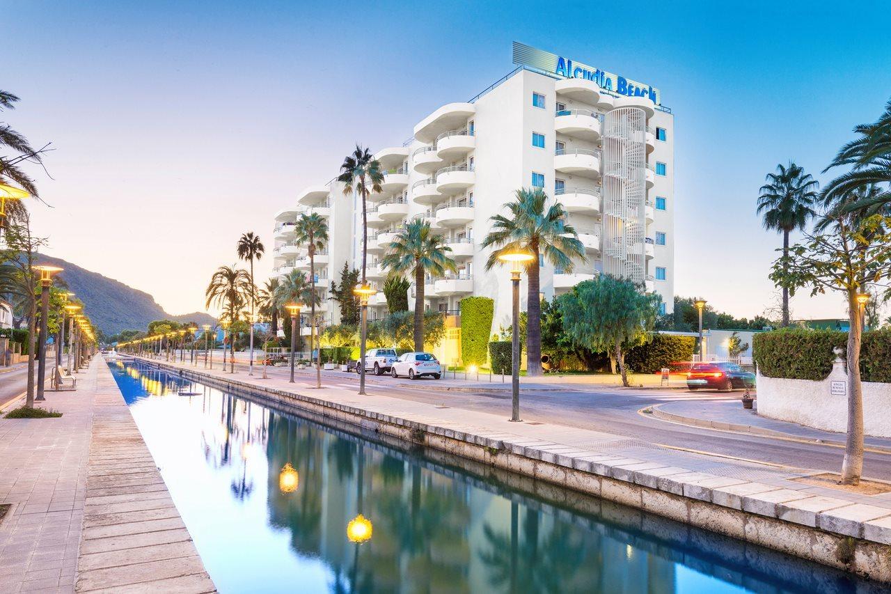 Alcudia Beach Apartments 알쿠디아 항구 외부 사진