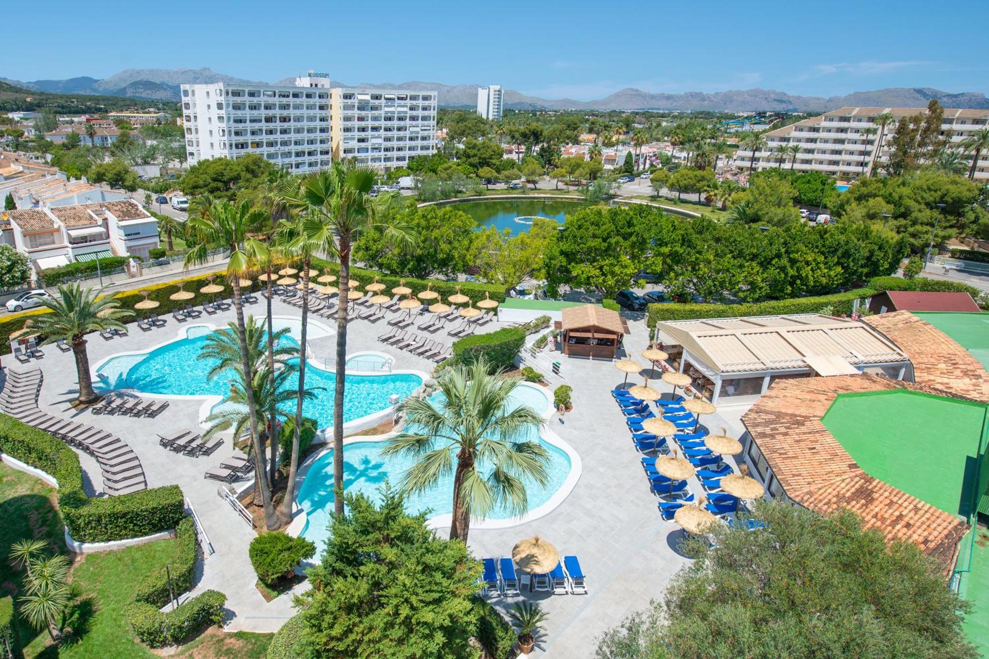 Alcudia Beach Apartments 알쿠디아 항구 외부 사진