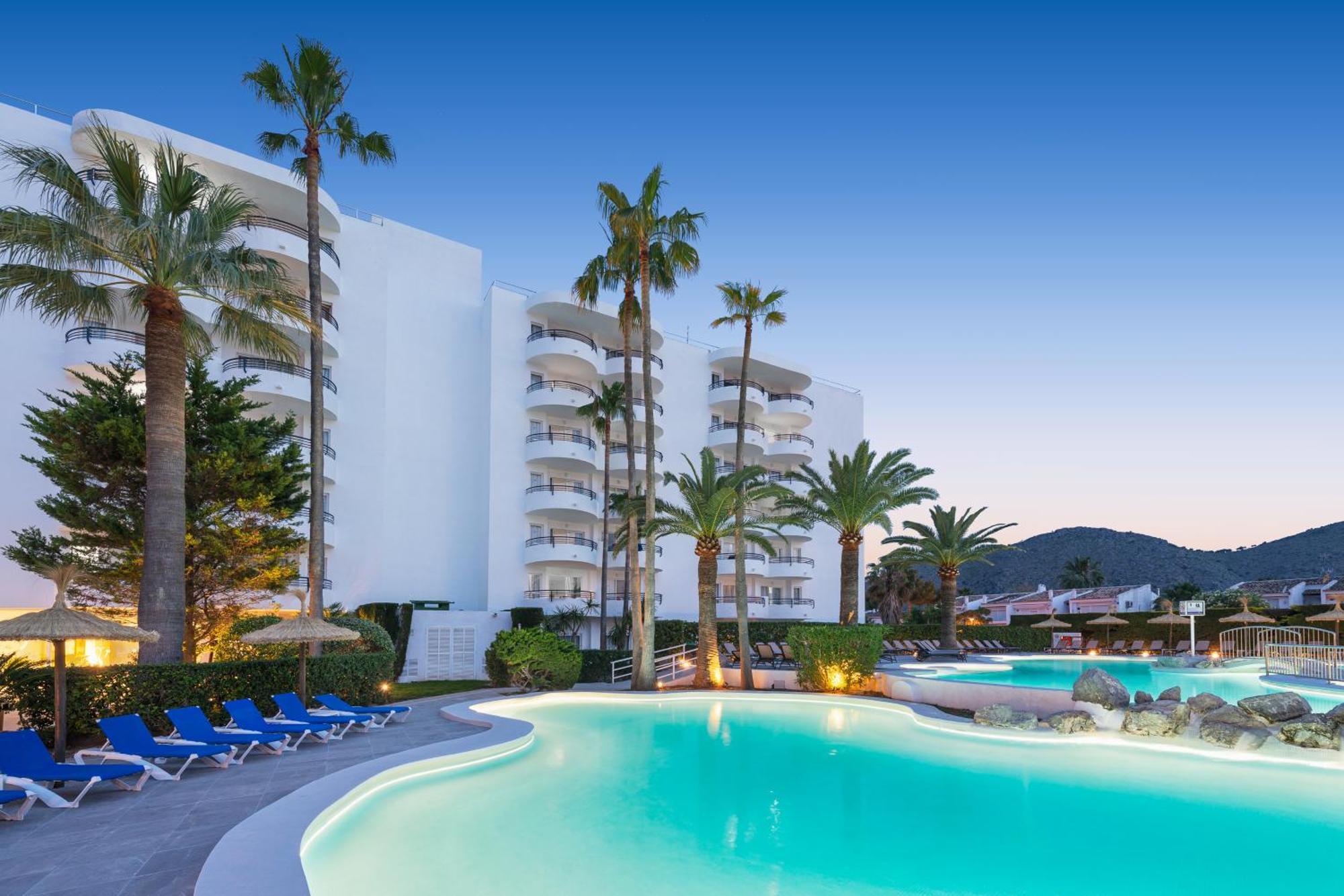 Alcudia Beach Apartments 알쿠디아 항구 외부 사진
