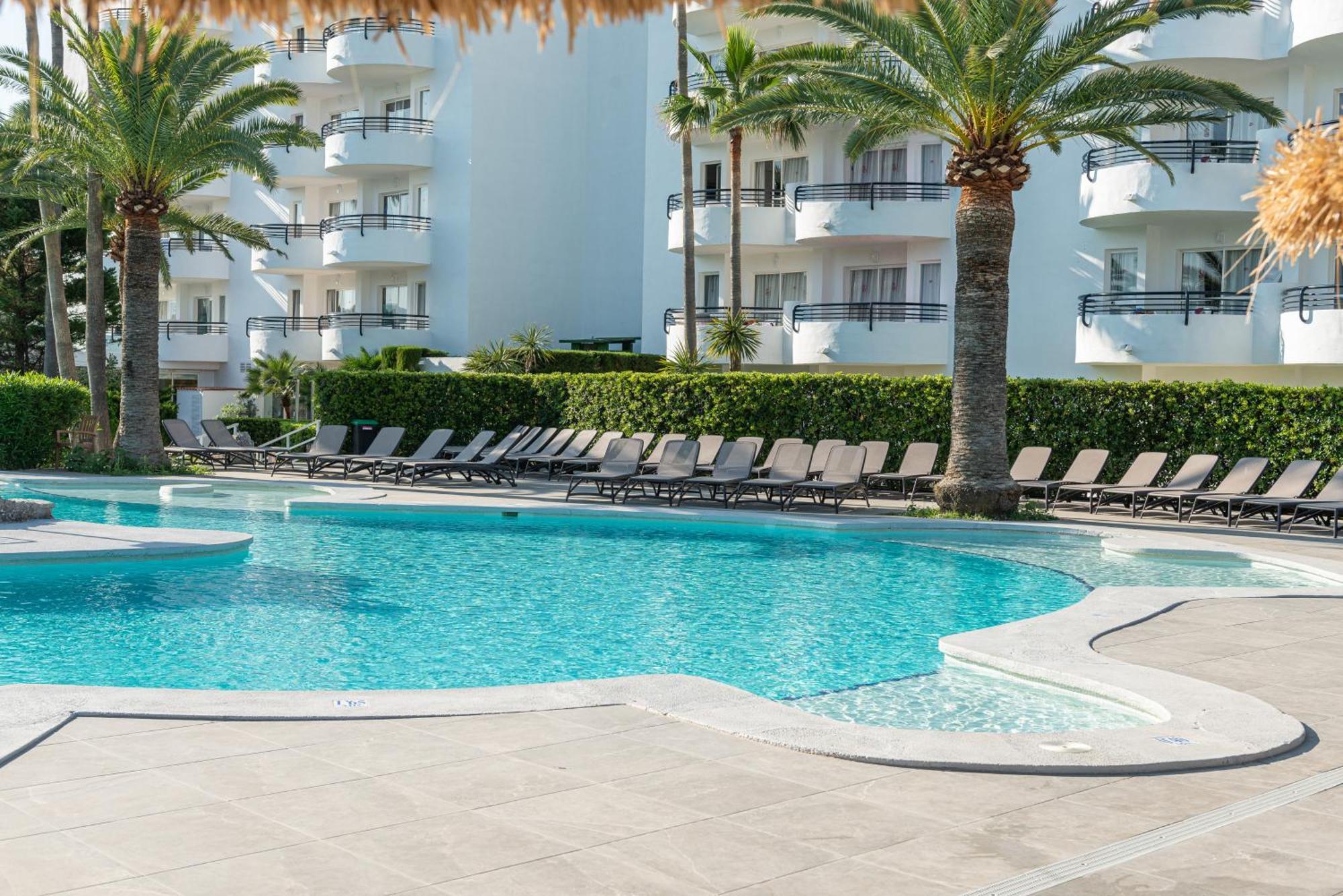 Alcudia Beach Apartments 알쿠디아 항구 외부 사진