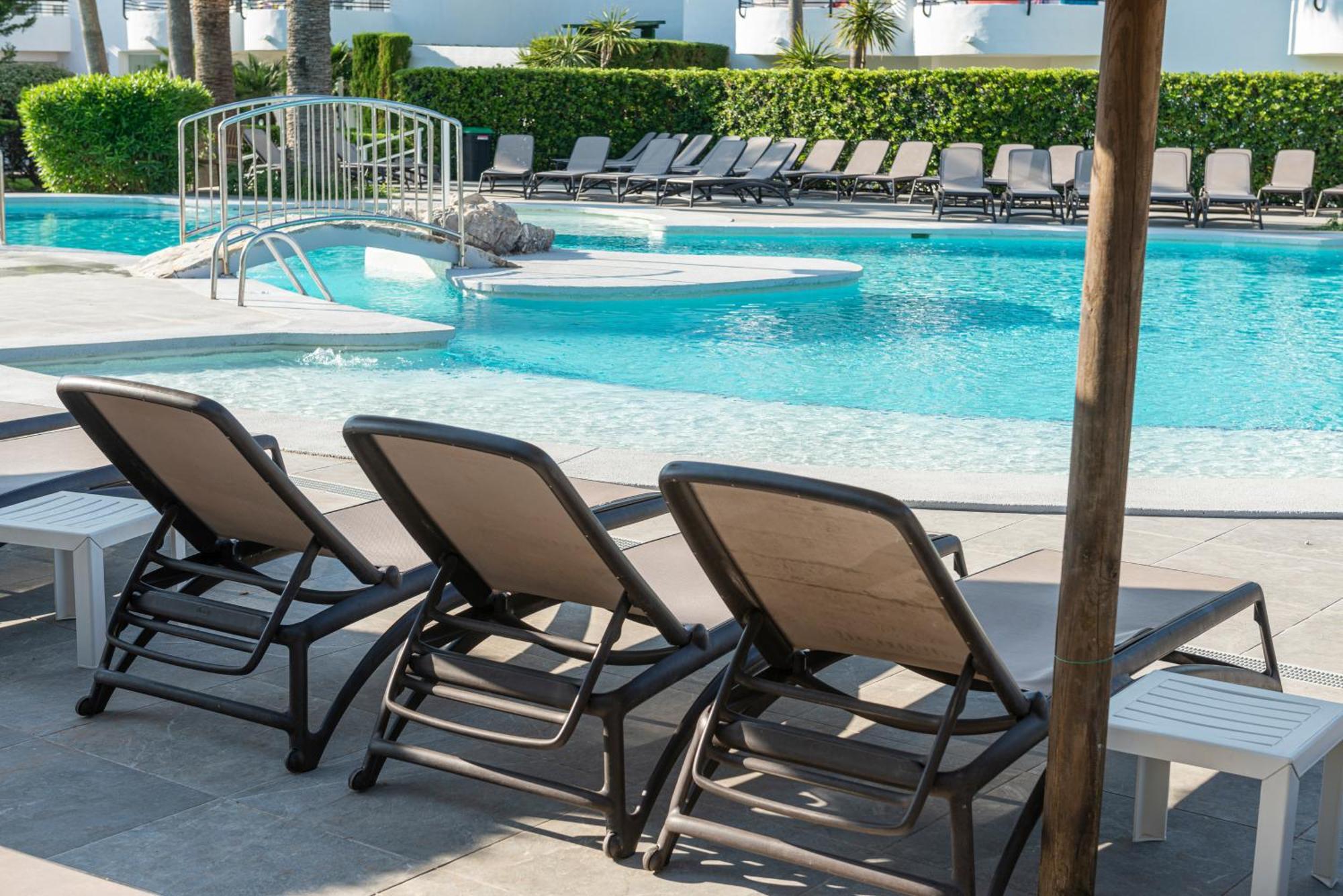 Alcudia Beach Apartments 알쿠디아 항구 외부 사진